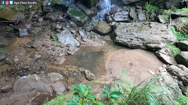 瀑布下的水潭 - 三貂嶺步道